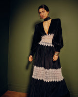 Vestido Longo com Renda Contrastante