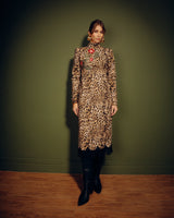 Vestido Midi Animal Print com Bordado Floral