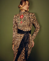 Vestido Midi Animal Print com Bordado Floral