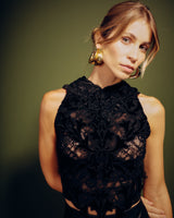 Blusa em Renda Aplicada
