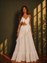 Vestido Longo com Recortes e Renda Aplicada